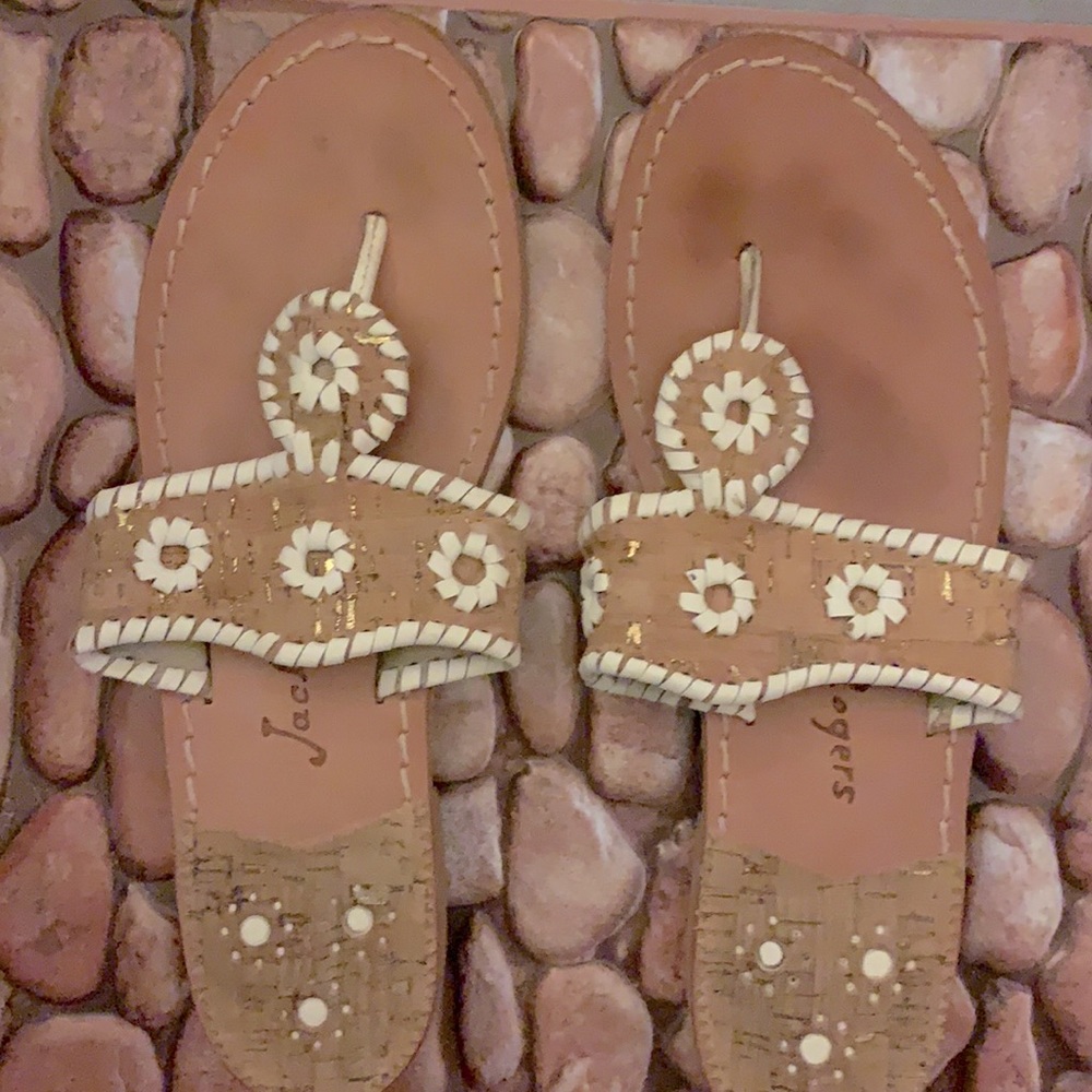 Jack Rogers sandals white, brown and Gold in very good condition🥰